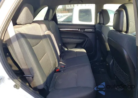 2012 Kia Sorento Base из США, поврежденный, VIN 5XYKTDA22CG244450